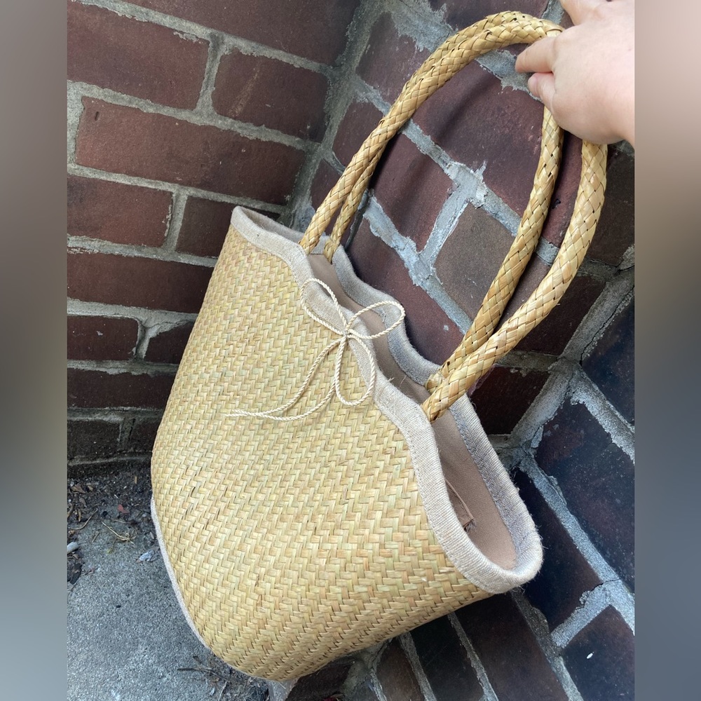 NEW medium straw outdoor summer basket bag boho fashion eco friendly